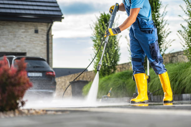 Best Roof Pressure Washing  in Madisonville, KY